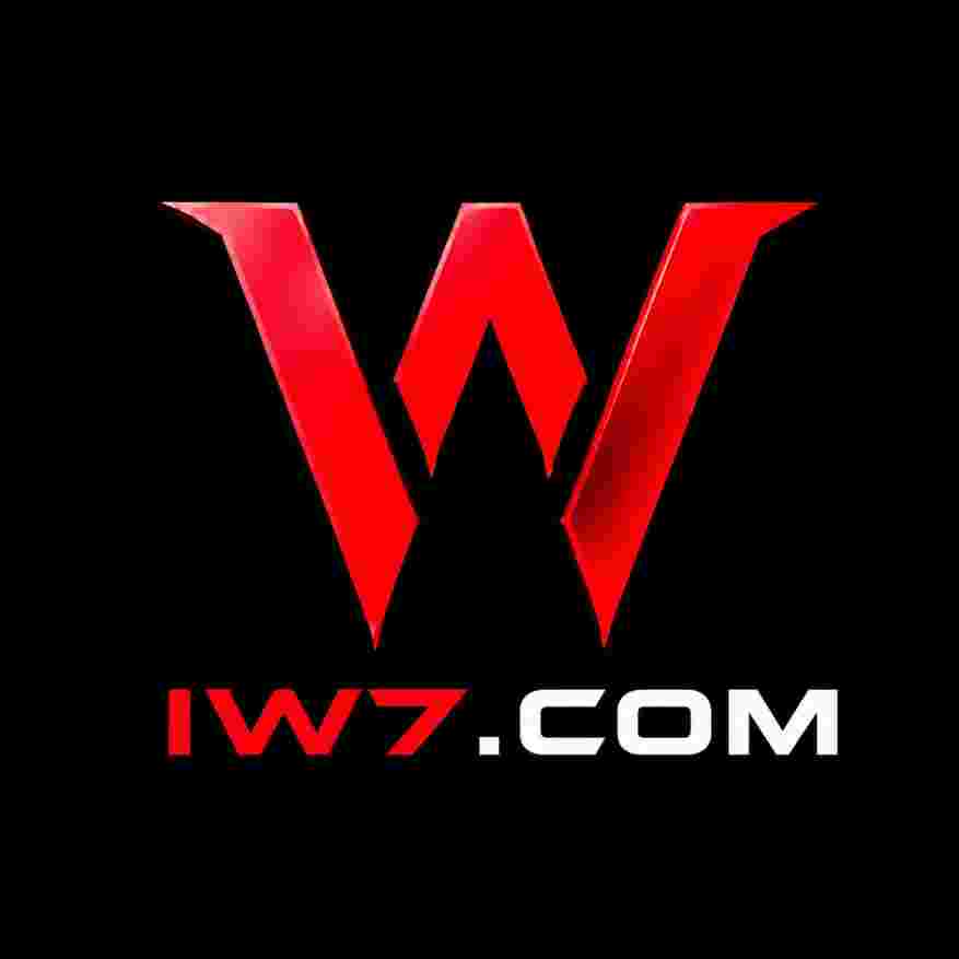 IW7 Game homepage interface with mobile access and latest version information